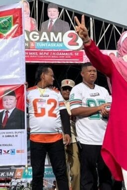 Kampanye Akbar SraGam, Ribuan Massa Pendukung Bersorak Tuntaskan dan Lanjutkan 18 Program Uggulan