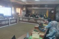 Rapat Komisi II DPRD Berau berserta jajaranya mengundang Direktur Perumda Batiwakkal, Dewas dan pihak Pemkab Berau terkait persoalan kenaikan tarif air, Selasa, (08/1)