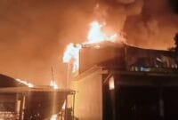 Insiden mencekam ini terjadi saat sebagian warga masih beristirahat, di Kelurahan Gayam, Milono, Tanjung Redeb, Minggu (26/1/25) sekitar pukul 04.00 Wita