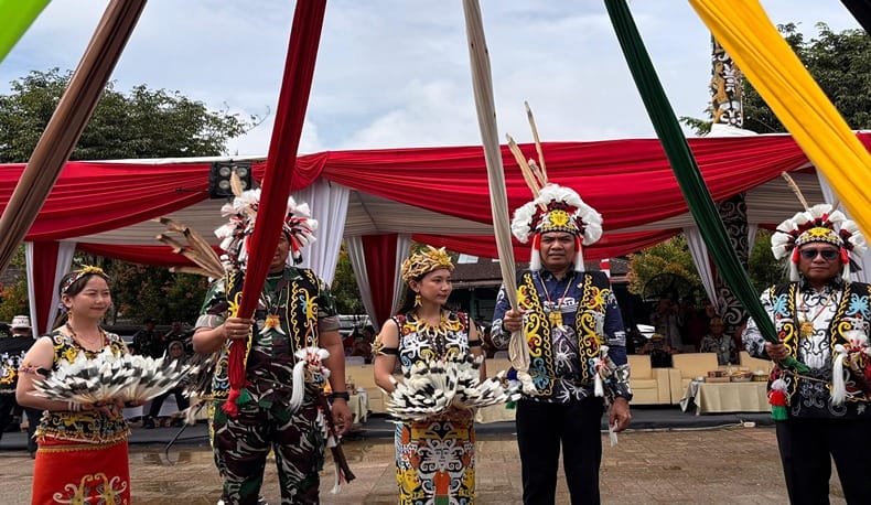 Festival Budaya Dayak Kenyah Desa Pampang di Lamin Pemung Tawai, Kelurahan Budaya Pampang, Kota Samarinda, Kamis (19/6/2025)