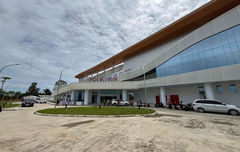 Gedung baru Rumah Sakit Umum Daerah (RSUD) Tanjung Redeb yang berada di Jalan Sultan Agung