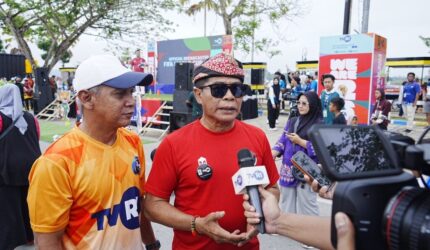 Gubernur Kaltara Zainal A. Paliwang menghadiri launching Kick Off FIFA World Cup 2026 bersama TVRI di Tanjung Selor