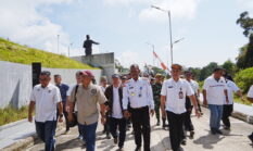 Pemprov Kaltara Sambut Kunjungan Wakil Menteri Digital Sarawak di PLBN Long Nawang