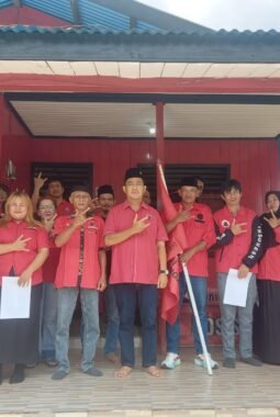 Nakhodai PAC PDI Perjuangan Tanjung Selor, Taufik Arifin Tegaskan Komitmen Konsolidasi Akar Rumput