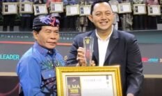 ‎Komitmen Pembangunan Perbatasan, Gubernur Kaltara Sabet Penghargaan Seven Media Asia ‎